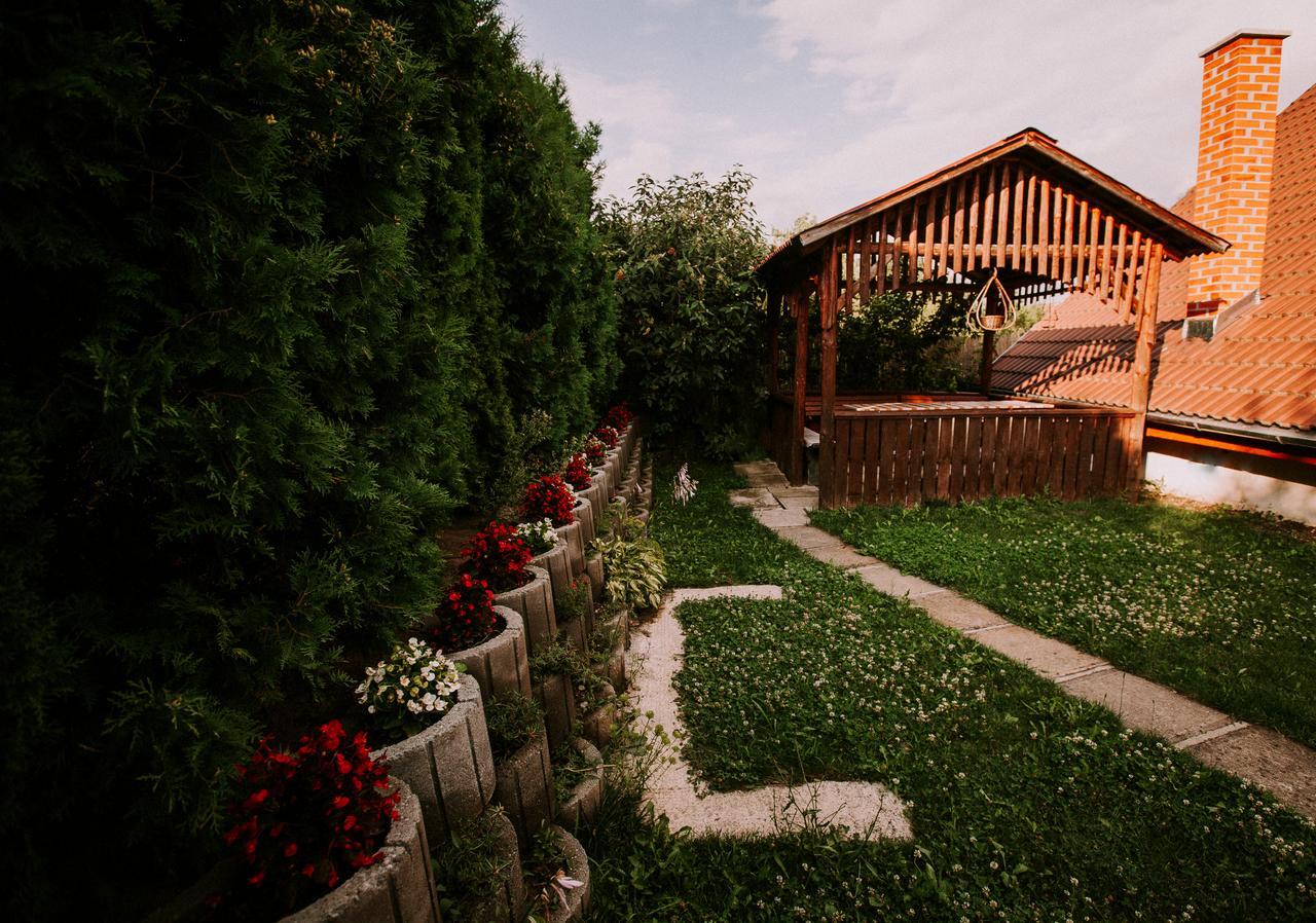 Bosnyak Panzio Bed & Breakfast Odorheiu Secuiesc Luaran gambar